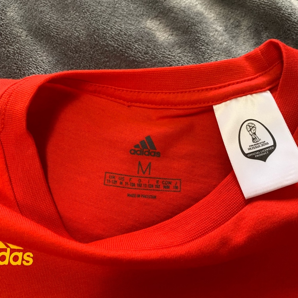 Adidas tee - Picture 3 of 4